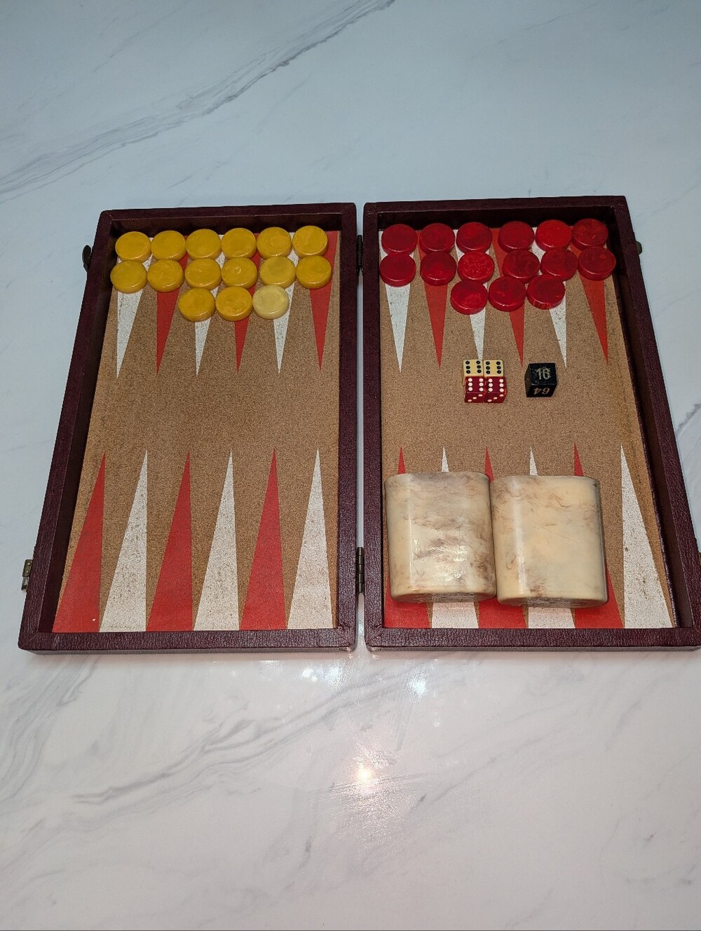 Vintage Bakelite Backgammon Set Leatherette Hard Case Red & Butterscotch Catal